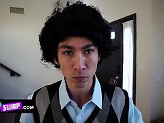 Stor stjärt, Stor kuk, Stora tuttar, Avsugning, Långt ner i halsen, Slick, Milf, Fitta