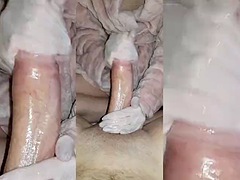 Bukkake, Sperma shot, Handskar, Handjobb, Latex, Massage, Fru