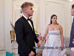 BRIDE4K. The bride spreads her legs in front of the wedding manager to ask for help