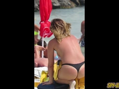 Bra-Less & Bathing Suit Beach ULTRA-KINKY Teenies - Spycam Beach Movie