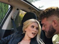 Veľký zadok, Blondína, Topánky, Auto, Na psíka, Masturbácia, Z pohľadu účastníka, Tetovanie