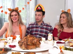 Peitos grandes, Família, Namorada, Enorme, Melharucos naturais, Adolescente, Sexo grupal a três, Tetas