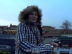 Røv, Pik sutte, Brunette, Tjekke, Mor, Pov, Stedmor, Bryster