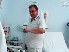 Gynecology buttplug beaver exam on gynochair by superb doctor