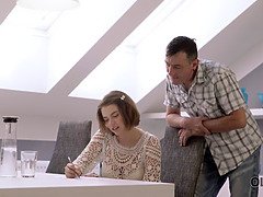Pijpbeurt, Rondborstig, Universiteit, Daddy, Hardcore, Hd, Natuurlijke tieten, Kut duiken