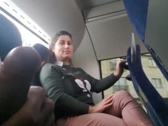 Duże cycki, Autobus, Fetysz, Naturalne cycki, Na wolnym powietrzu, Publiczny, Podglądacz, Kurwa