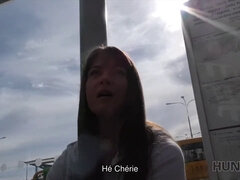 Angella Christin de la Estación de Autobuses: A Czech teen gets her pussy licked in front of her cuckold boyfriend