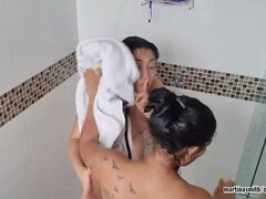 Amateur, Lesbiana, Desnudo, Ducha, Adolescente, Tetas, Voyeur
