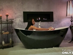 Classy Shalina Devine romantic anal toying at the bathtub - Shalina devine