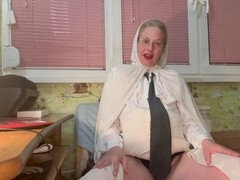 Gravid, Sekretær, Forført
