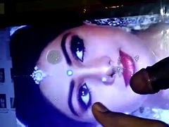 SriDevi Hot spit cum tribute