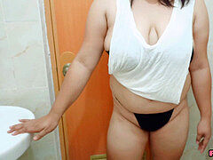 Indian girl, msstacy08, delivery boy