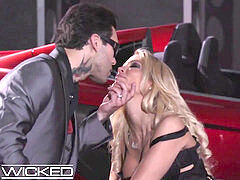 Wicked pictures - jessica drake Takes Facials From two boners