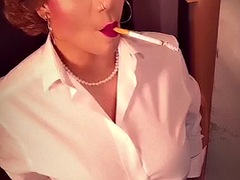 Verga grande, Británico, Fetichismo travestista, Fetiche, Latina, Maduro, Madres para coger, Fumando