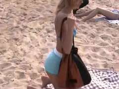 Plage, Blonde, Brunette brune, Public