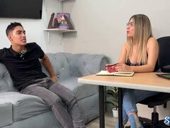 Velké péro, Velké kozy, Blondýna, Kuřba, Tělocvična, Latinské, Pornstars, Jezdectví