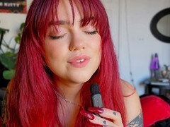 Amador amadora, Boquete, Falar palavrão, Punheta, Ruivoa, Tatuagem