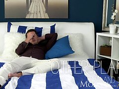 Velike joške, Rjavolaska, Dekle drka tiča, Hd, Drkanje, Milf, Mama, Mačeha