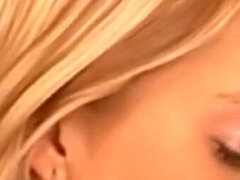 18 éves, Szőke, Európai, Természetes mellek, Nuni, Tini, Hármas