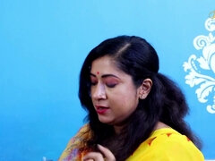 Indian chunky MILF hot amateur porn