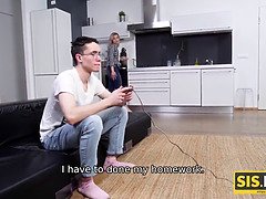 Nerdy stepsister gets a creampie while her stepbrother plays a video game!