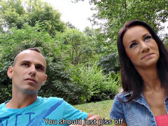 18 éves, Cumizás, Gesztenyebarna, Cseh, Szabadban, Tini