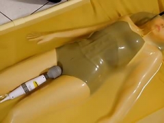 kigurumi vibrating in vacuum bed 2