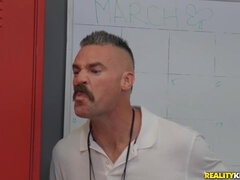 Babe, Fafanje, Nor, Globoko grlo, Poljubljanje, Lizanje, Muco, Obrito