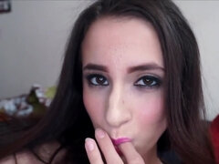 Boquete, Namorados, Morena, Jato de porra, Facial, Punheta, Estudante, Tetas