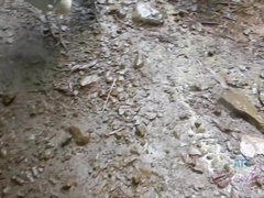 Amatorka, Brunetka, Palcówka, Drobna, Publiczny, Palenie, Flirt, Mokry