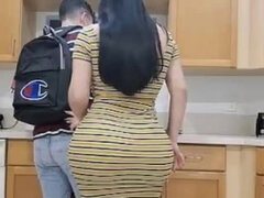 Amatööri, Perse, Kauniit, Isot tissit, Ruskeahiuksinen, Kermakakku, Söpö, Latinankieli