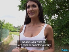 Tekintélyes didik, Angol, Meztelen, Pirszing, Nyilvános, Tetkó, Begyek, Nedves