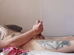 フェラチオ, イく瞬間, 手コキする, シゴき, 淫乱熟女, 母, ロシア人, ゴックンする