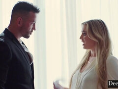 Nana, Gros seins, Sucer une bite, Tir de sperme, Fétiche, Branlette thaïlandaise, Mère que j'aimerais baiser, Fessée