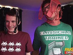 Blondine, Pik sutte, Universitet, Creme tærte, Fest, Ridning, Barberet, Teenager