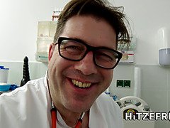 Monumentális dákó, Cumizás, Gesztenyebarna, Német, Filigrán alkatú, Valóság, Hármas, Begyek