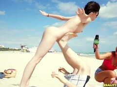 Lieveling, Grote lul, Grote mammen, Pijpbeurt, Rondborstig, Grappig, Hd, Geld