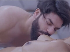 Ερασιτέχνης, Μεγάλος κώλος, Μελαχροινή, Χύσιμο, Σπιτικό, Λατίνα, Αυνανισμός, Φυσικά βυζιά