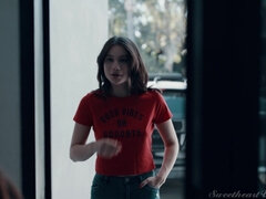 Kuusysi, Vessa, Isot tissit, Ruskeahiuksinen, Latinankieli, Lesbo, Selkäsauna, Pillu