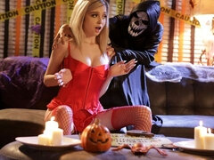 Блондинки, Минет, Собачьи, Лизание, Пирсинг, Бритые, Молоденькие, Сиськи