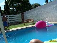 Anális szex, Cumizás, Kutya póz, Arcra élvezés, Hd, Maszti, Nuni, Leborotvált