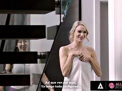 Stellung 69, Asiatisch, Grosse titten, Interrassisch, Lesbisch, Lecken, Massage, Realität