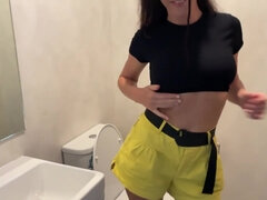 Brunette, Sperm skott, Gym, Hardcore, Milf, Synsvinkel, Offentlig, Toalett