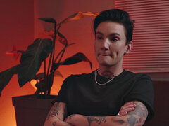 18 anos, Boquete, Morena, Garganta funda, Dormitório, Saia, Pornô leve, Adolescente