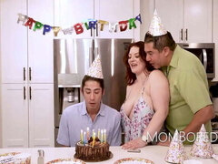 Asiatisk, Bystig, Familj, Hardcore, Milf, Styvmamma