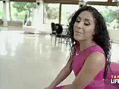 In den arsch, Blasen, Braunhaarige, Fussjob