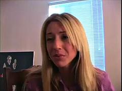 Blondine, Braunhaarige, Lesbisch