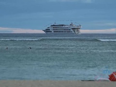 Plage, Sucer une bite, Éjaculation interne, Grossier, Culottes ou slips, Pov, Rasée, Nénés