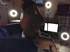 Store smukke kvinder, Sort, Sort, Trekant