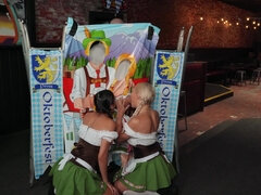 Cul, Gros seins, Blonde, Sucer une bite, Tir de sperme, En levrette, Hd, Seins naturels